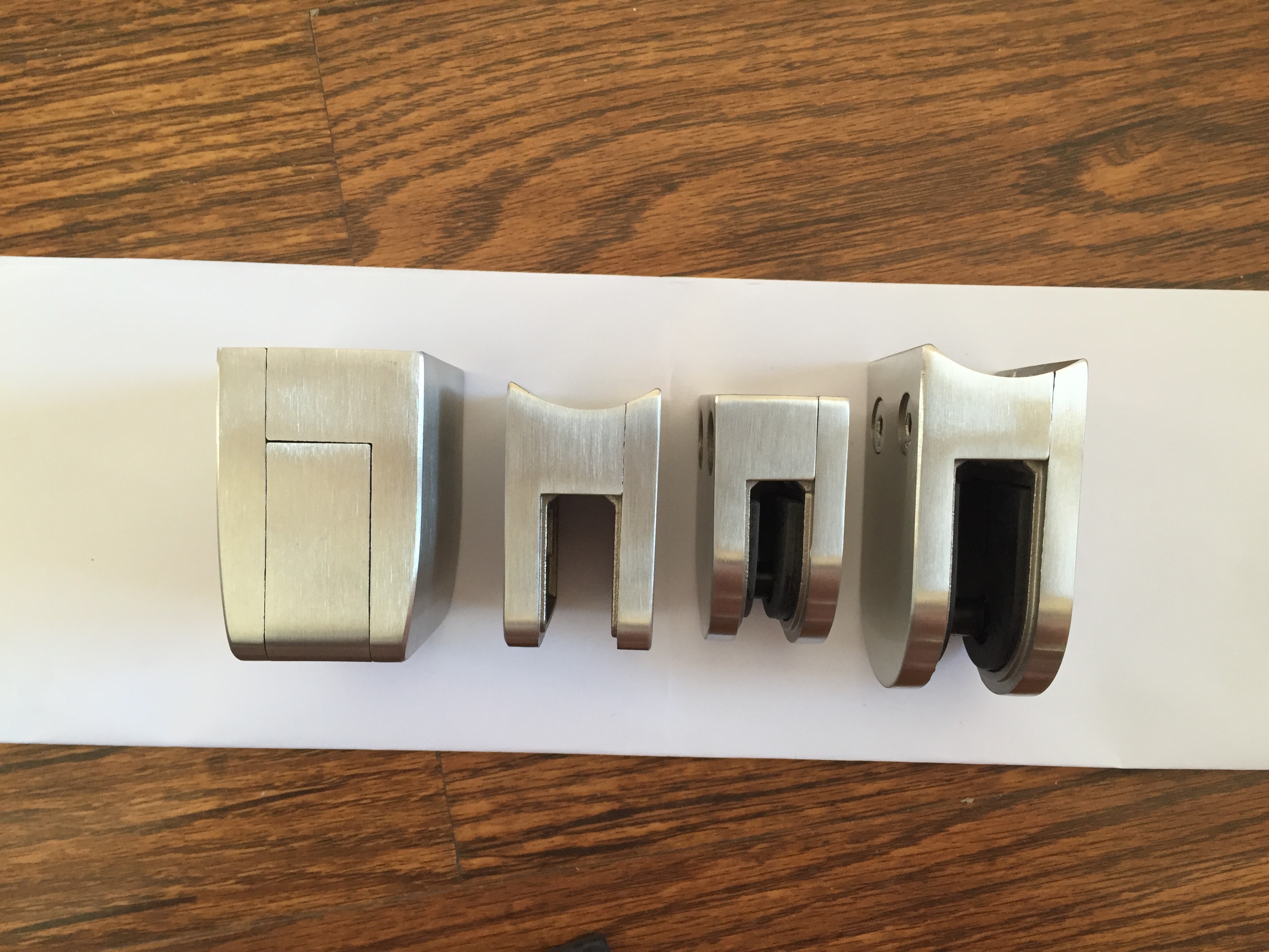 Satin Finished Frosted Stainless Steel Glass Clips Customized Size Rust Protection