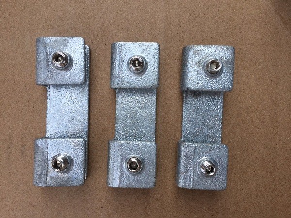Wear Resistant Carbon Steel Fittings , Straight 180 Degree 6mm Kick Plate Clamps